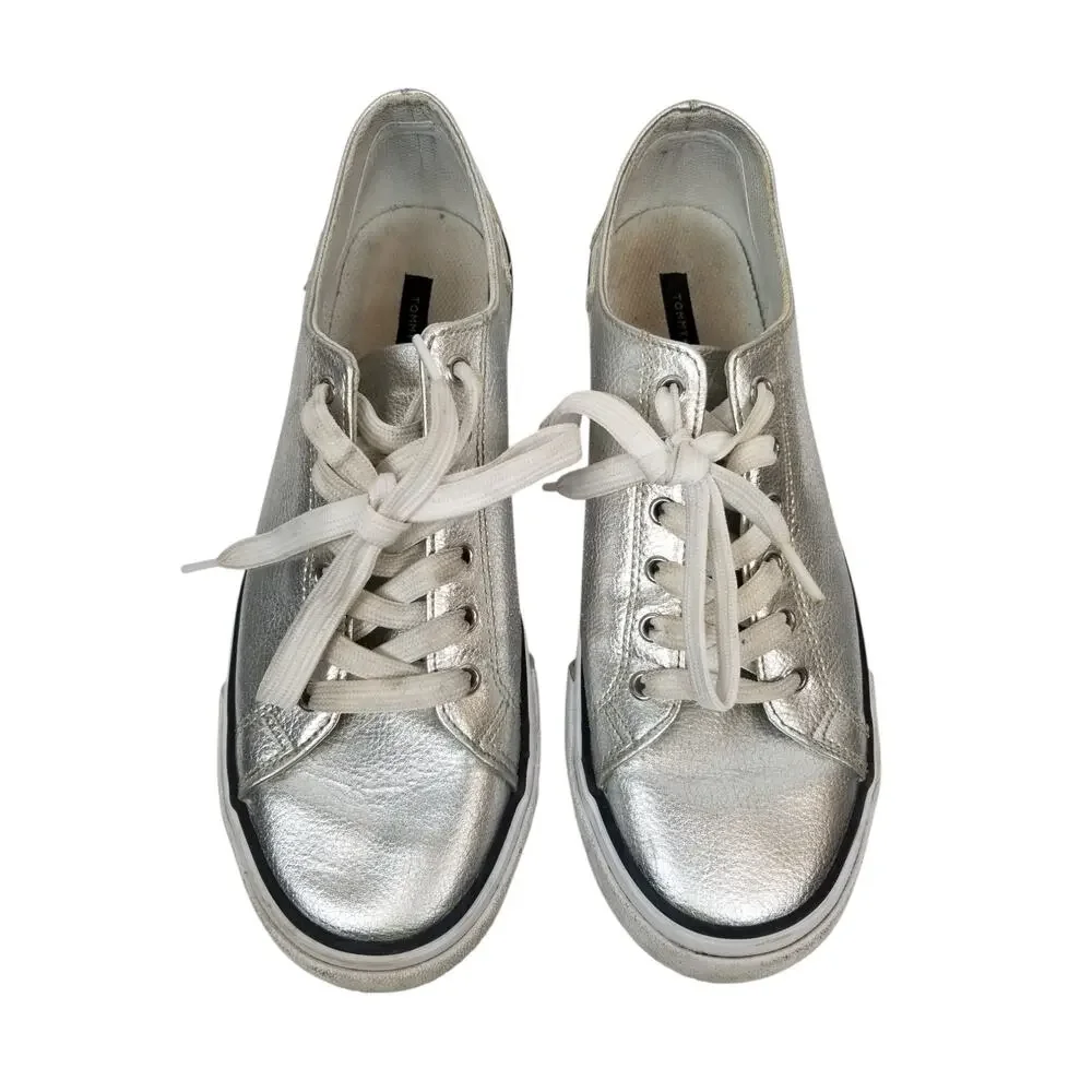 Tommy Hilfiger Helien Metallic Silver White Leather Lace Up Sneakers Women's 9.5